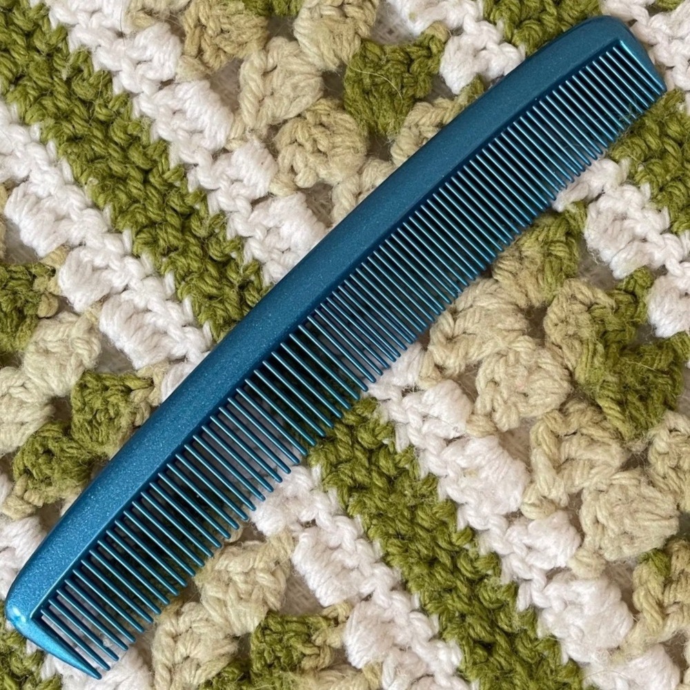 Vintage Unbreakable Plastic Blue sparkle Comb Retro USA Purse barber